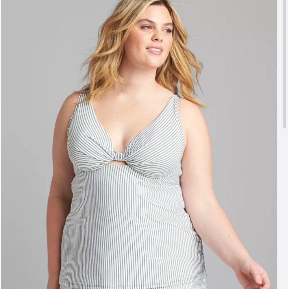 🔥 Take 50% OFF- SWIM by Cacique Women’s Swimwear Top, Size-38DDD